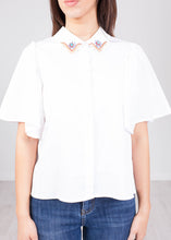 Load image into Gallery viewer, Alana White Shirt - The Walk in Wardrobe