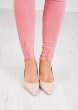 Load image into Gallery viewer, Alexa Pink Skinny Jeans - The Walk in Wardrobe