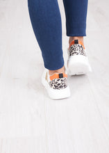 Load image into Gallery viewer, Alice Star Chunky Trainers - The Walk in Wardrobe