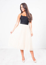Load image into Gallery viewer, Aliyah Cream Two Piece - The Walk in Wardrobe