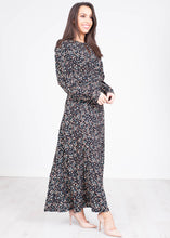 Load image into Gallery viewer, Cara Geometric Puff Sleeve Dress - The Walk in Wardrobe