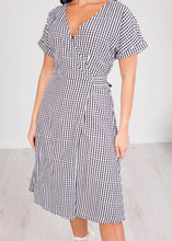 Load image into Gallery viewer, Cherie Black &amp; White Dress - The Walk in Wardrobe