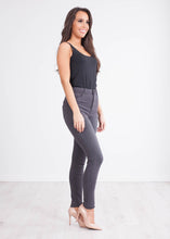 Load image into Gallery viewer, &#39;Daisy&#39; High Waist Jeans - The Walk in Wardrobe