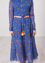 Load image into Gallery viewer, Emily Blue Printed Dress - The Walk in Wardrobe
