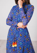 Load image into Gallery viewer, Emily Blue Printed Dress - The Walk in Wardrobe