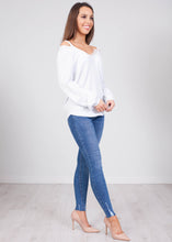 Load image into Gallery viewer, Faye Silver Top - The Walk in Wardrobe