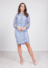 Load image into Gallery viewer, Jasmine Blue Printed Dress - The Walk in Wardrobe