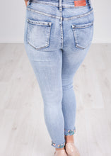 Load image into Gallery viewer, &#39;Julia&#39; Distressed Flower Hem Jeans - The Walk in Wardrobe