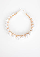 Load image into Gallery viewer, Karissa Pearl Hairband - The Walk in Wardrobe