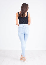 Load image into Gallery viewer, &#39;Kitty&#39; Super High Light Wash Jeans - The Walk in Wardrobe