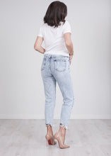 Load image into Gallery viewer, &#39;Laura&#39; Ripped Mom Jeans - The Walk in Wardrobe
