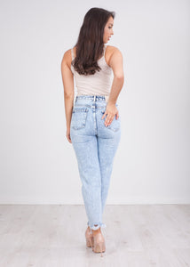 'Laura' Ripped Mom Jeans - The Walk in Wardrobe