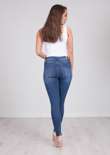 Load image into Gallery viewer, &#39;Lydia&#39; Distressed Wash Jeans - The Walk in Wardrobe