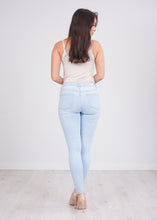 Load image into Gallery viewer, &#39;Maisie&#39; Light Wash Distressed Jeans - The Walk in Wardrobe