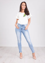 Load image into Gallery viewer, &#39;Megan&#39; Skinny Jeans - The Walk in Wardrobe