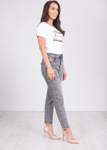 Load image into Gallery viewer, &#39;Michelle&#39; Black Wash Jeans - The Walk in Wardrobe
