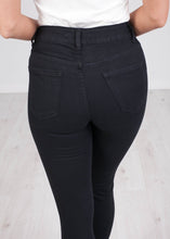 Load image into Gallery viewer, &#39;Molly&#39; Black Wash Jeans - The Walk in Wardrobe