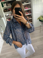 Load image into Gallery viewer, Nora Floral Blouse - The Walk in Wardrobe