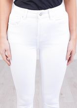 Load image into Gallery viewer, &#39;Penelope&#39; White Skinny Jean - The Walk in Wardrobe