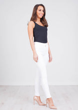 Load image into Gallery viewer, &#39;Penelope&#39; White Skinny Jean - The Walk in Wardrobe