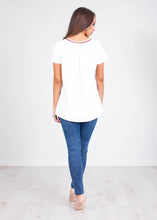 Load image into Gallery viewer, Perla Lady T-Shirt - The Walk in Wardrobe