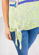 Load image into Gallery viewer, Perla Seashell T-Shirt - The Walk in Wardrobe