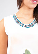 Load image into Gallery viewer, Perla Sleevless Top - The Walk in Wardrobe
