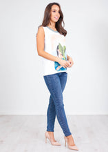 Load image into Gallery viewer, Perla Sleevless Top - The Walk in Wardrobe