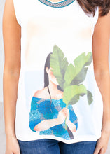 Load image into Gallery viewer, Perla Sleevless Top - The Walk in Wardrobe