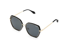 Load image into Gallery viewer, Quay Australia 'Verve' Black - The Walk in Wardrobe