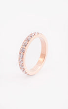 Load image into Gallery viewer, Qudo - Eternity Rose Gold Ring - The Walk in Wardrobe