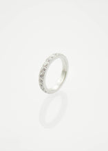 Load image into Gallery viewer, Qudo - Eternity Silver Ring - The Walk in Wardrobe