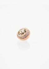 Load image into Gallery viewer, Qudo - Famosa Tondo Deluxe 10mm Silk - The Walk in Wardrobe
