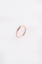 Load image into Gallery viewer, Qudo - Rose Gold Slim Ring - The Walk in Wardrobe