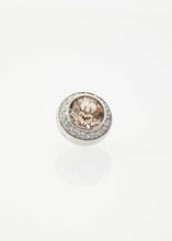 Load image into Gallery viewer, Qudo - Silk Silver Topper - The Walk in Wardrobe