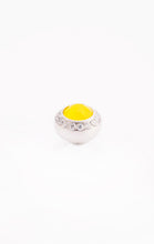 Load image into Gallery viewer, Qudo - Tondo Deluxe Opal Silver 10mm - The Walk in Wardrobe