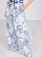 Load image into Gallery viewer, Rita Blue Printed Palazzo Trousers - The Walk in Wardrobe