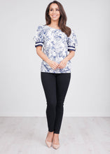 Load image into Gallery viewer, Rita Blue Printed Top - The Walk in Wardrobe