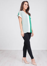 Load image into Gallery viewer, Rita Green Contrasting Top - The Walk in Wardrobe