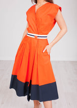 Load image into Gallery viewer, Savannah Block Colour Dress - The Walk in Wardrobe
