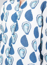 Load image into Gallery viewer, Savannah Blue Printed Blouse - The Walk in Wardrobe