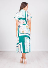 Load image into Gallery viewer, Savannah Chain Print - The Walk in Wardrobe