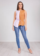Load image into Gallery viewer, Savannah Lilac &amp; Tan Top - The Walk in Wardrobe