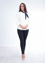 Load image into Gallery viewer, Savannah Navy &amp; Cream Blouse - The Walk in Wardrobe