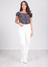 Load image into Gallery viewer, &#39;Suzy&#39; Cream Culotte Jeans - The Walk in Wardrobe