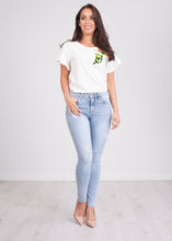 Load image into Gallery viewer, &#39;Twiggy&#39; Light Wash Skinny Jeans - The Walk in Wardrobe